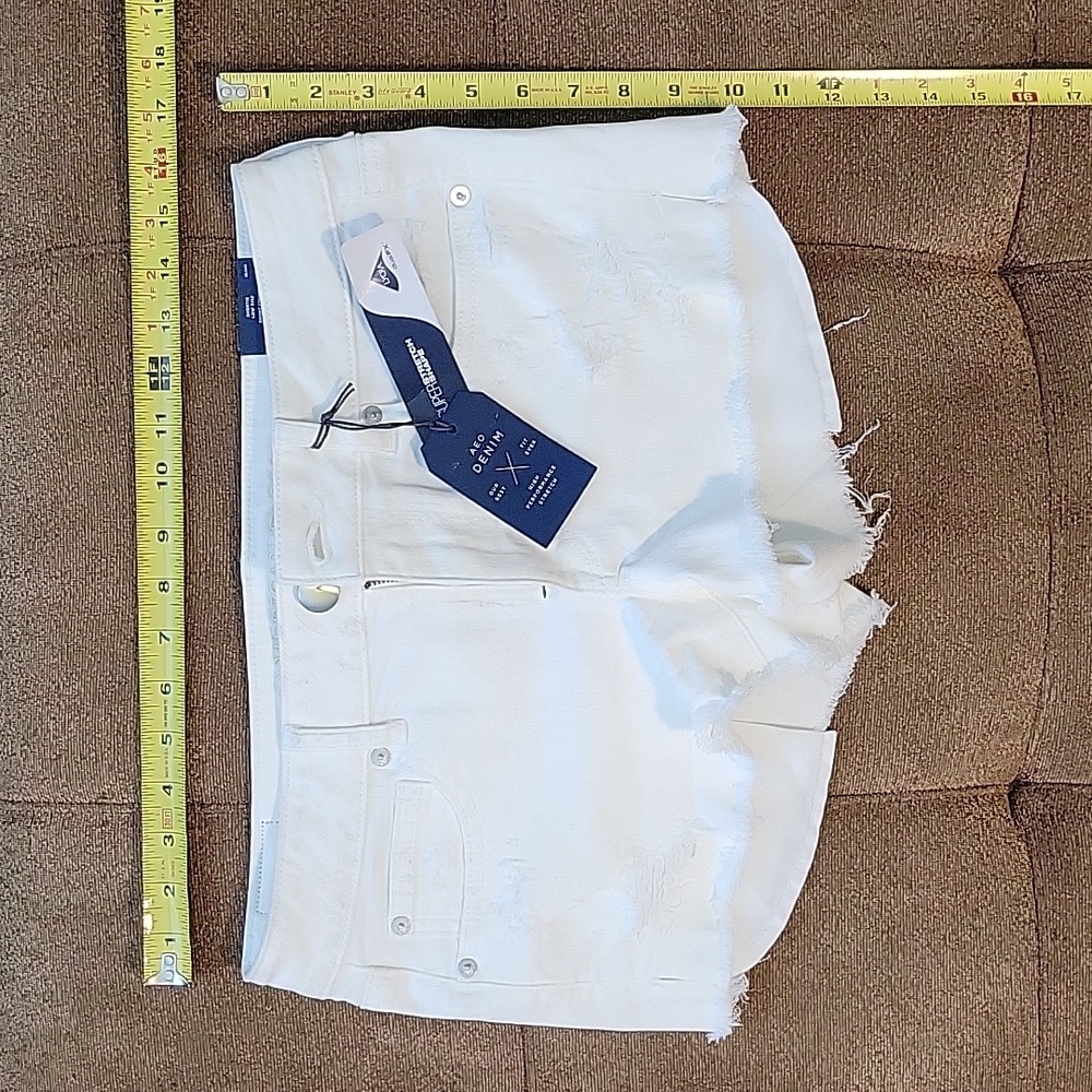 AEO American Eagle Denim Shortie Low Rise Stretch Shorts White